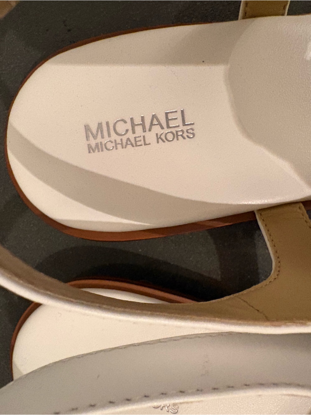 Michael Kors white leather sandals with silver-tone padlock charms. - Picture 3 of 5